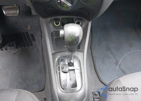 2010 Kia Rio Lx z USA, uszkodzony, nr VIN KNADH4A36A6699091